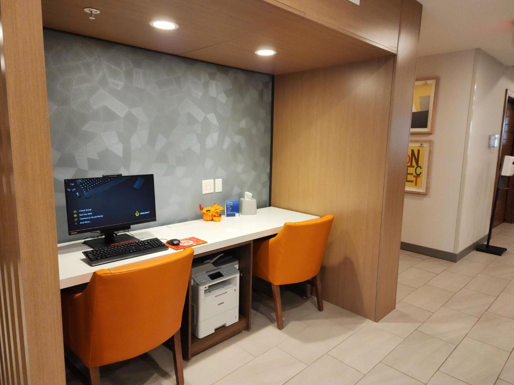 Holiday Inn Express Hotel & Suites Idaho Falls By Ihg Dış mekan fotoğraf