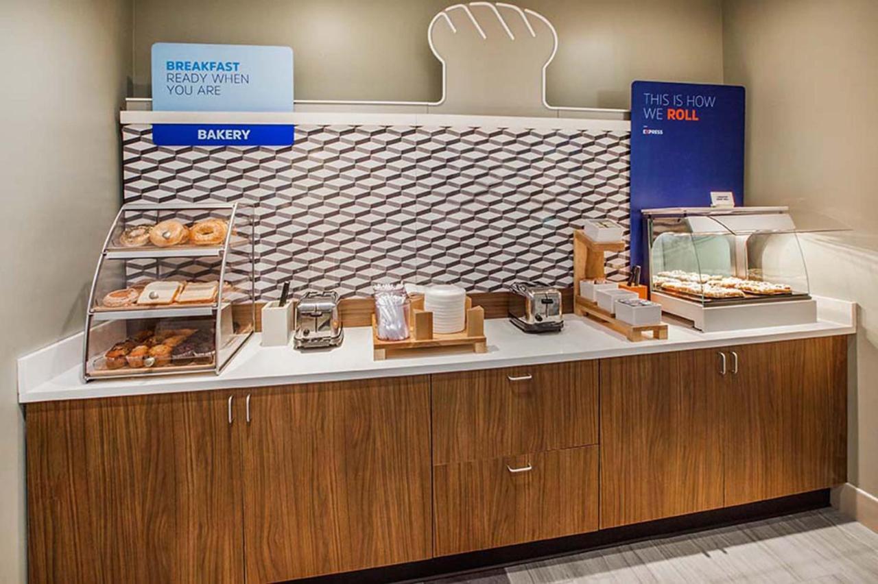 Holiday Inn Express Hotel & Suites Idaho Falls By Ihg Dış mekan fotoğraf